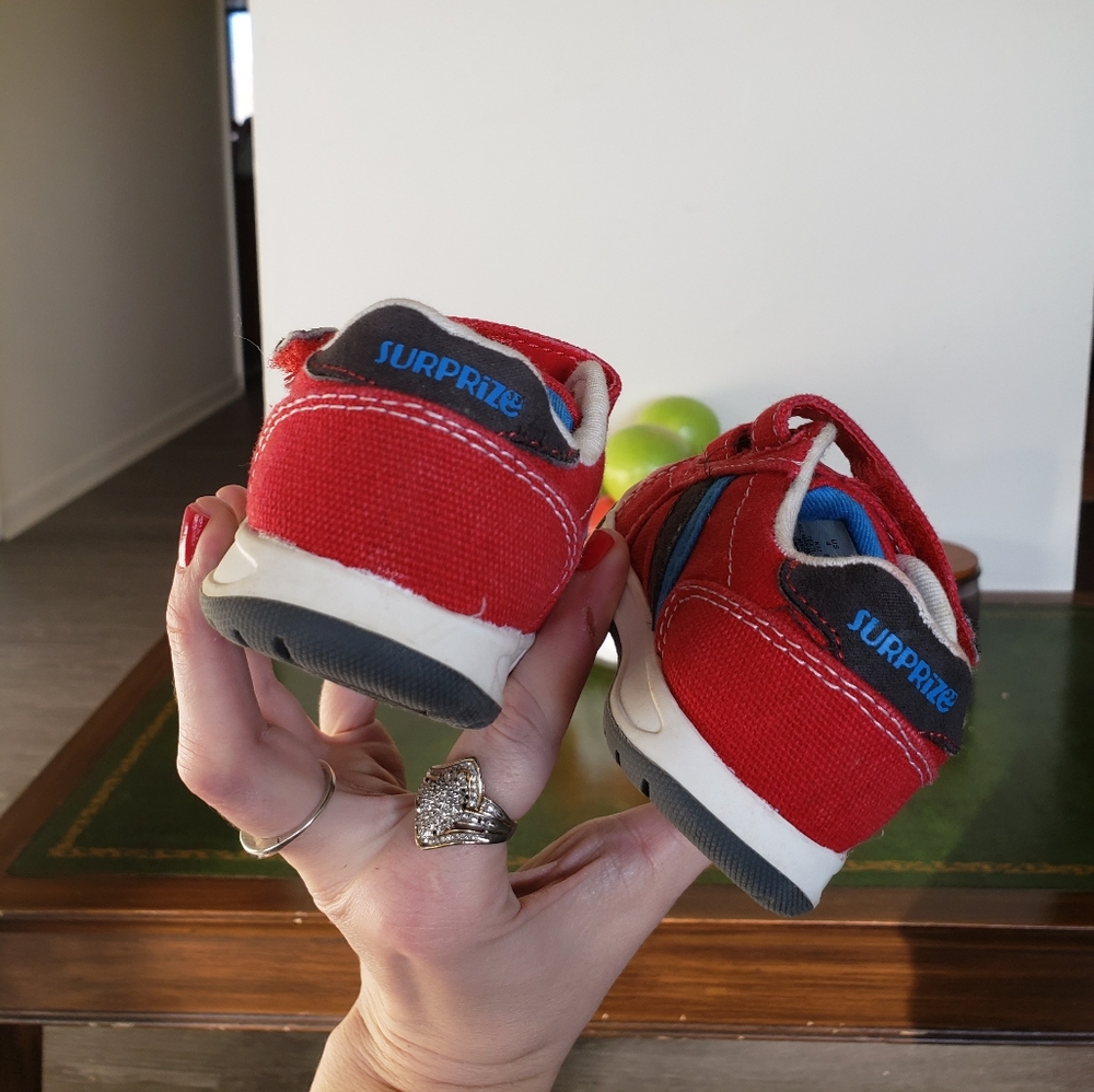 NWOT blue on red Velcro tennis shoes - Picture 15 of 16